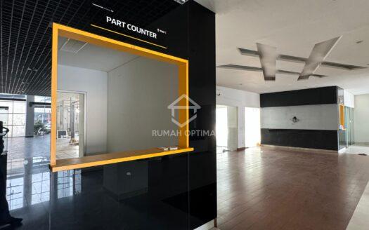 Dijual Cepat Tanah Dan Bangunan Ex Showroom di Jl Pahlawan Seribu