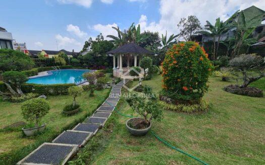Dijual Cepat Villa di Cipanas Puncak Bogor